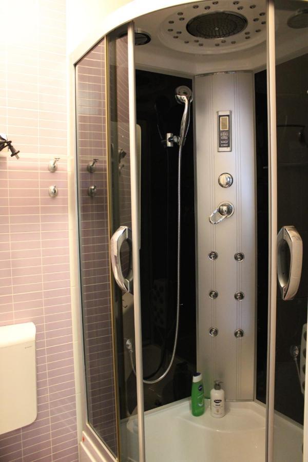 Studio Apartman Hinko Dakovo Luaran gambar